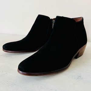 Sam Edelman suede black ANKLE BOOTIE